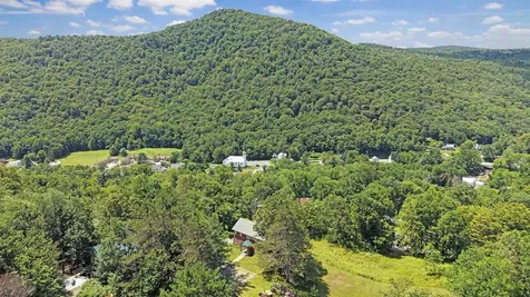 87 Grinka Farm Drive Readsboro VT 05350
