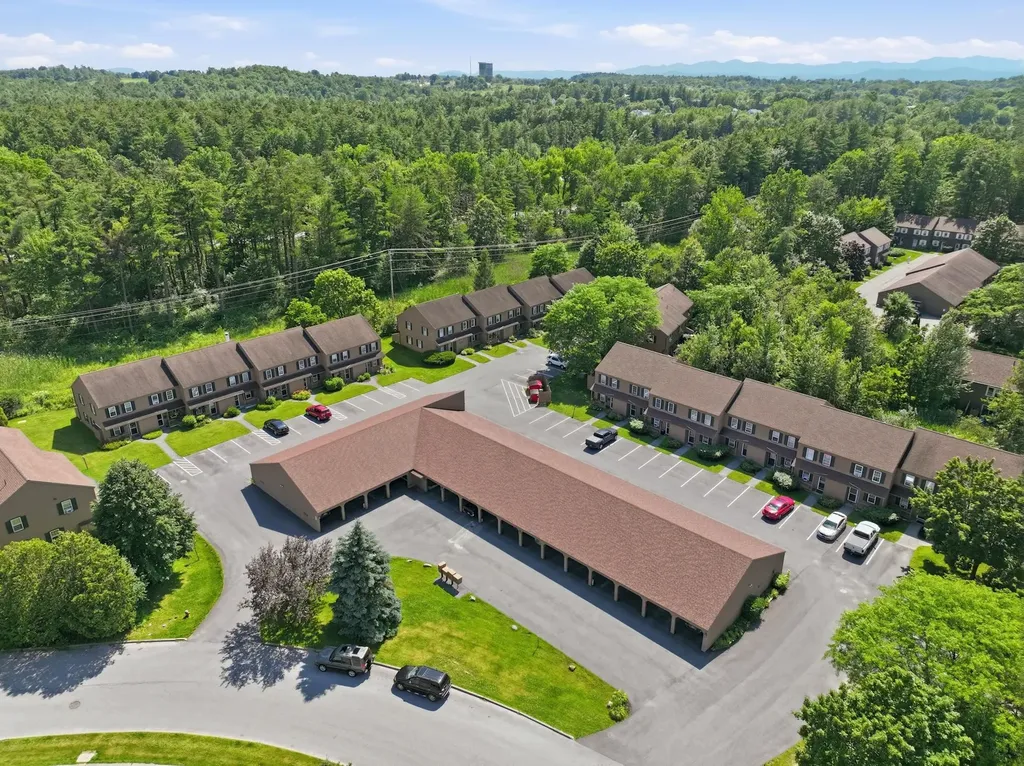 81 Hayes Avenue South Burlington VT 05403