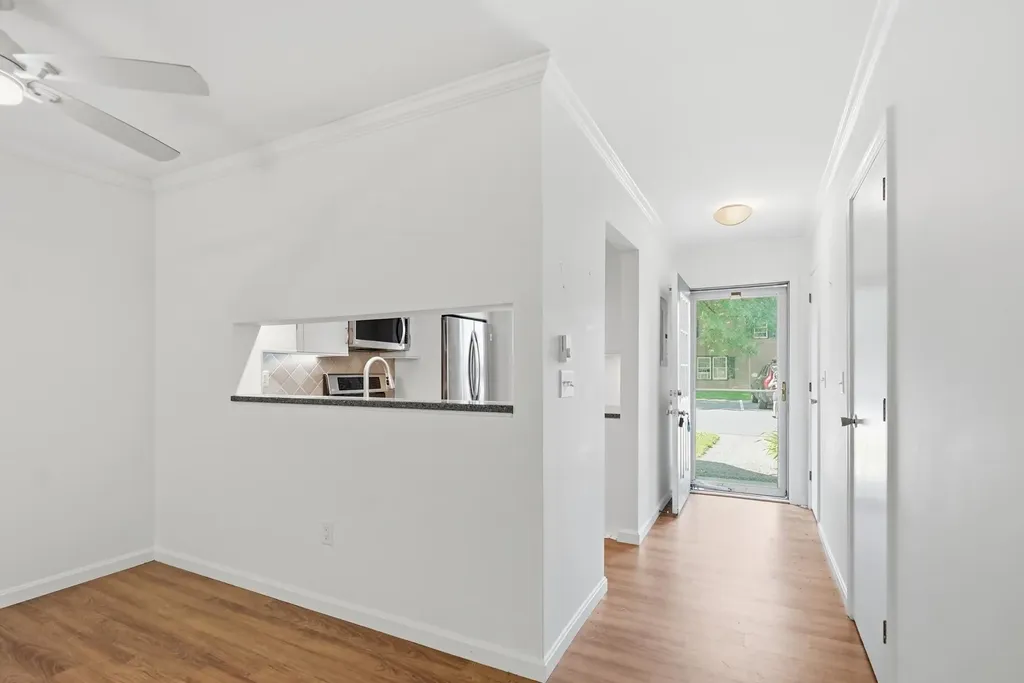 81 Hayes Avenue South Burlington VT 05403