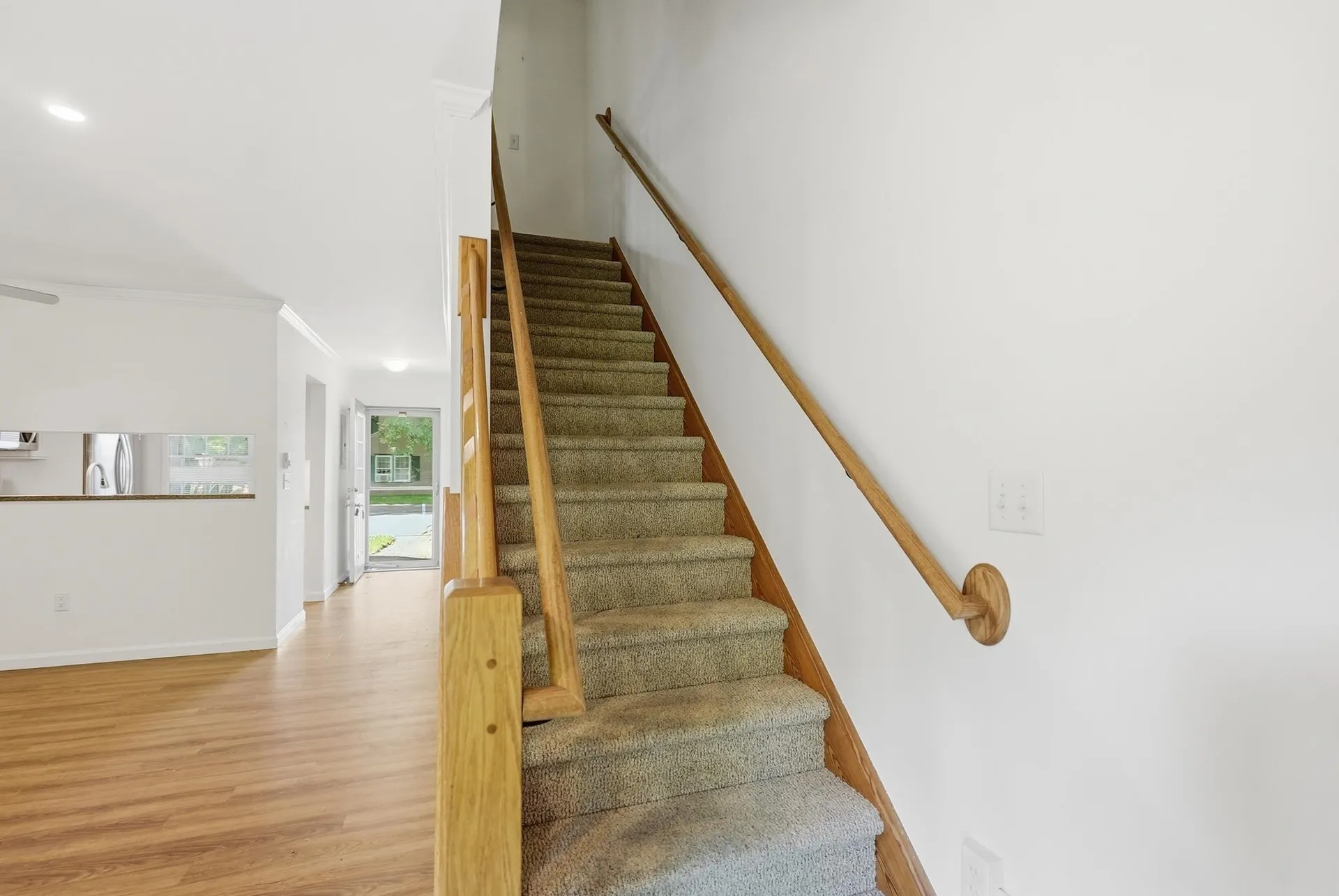 81 Hayes Avenue South Burlington VT 05403