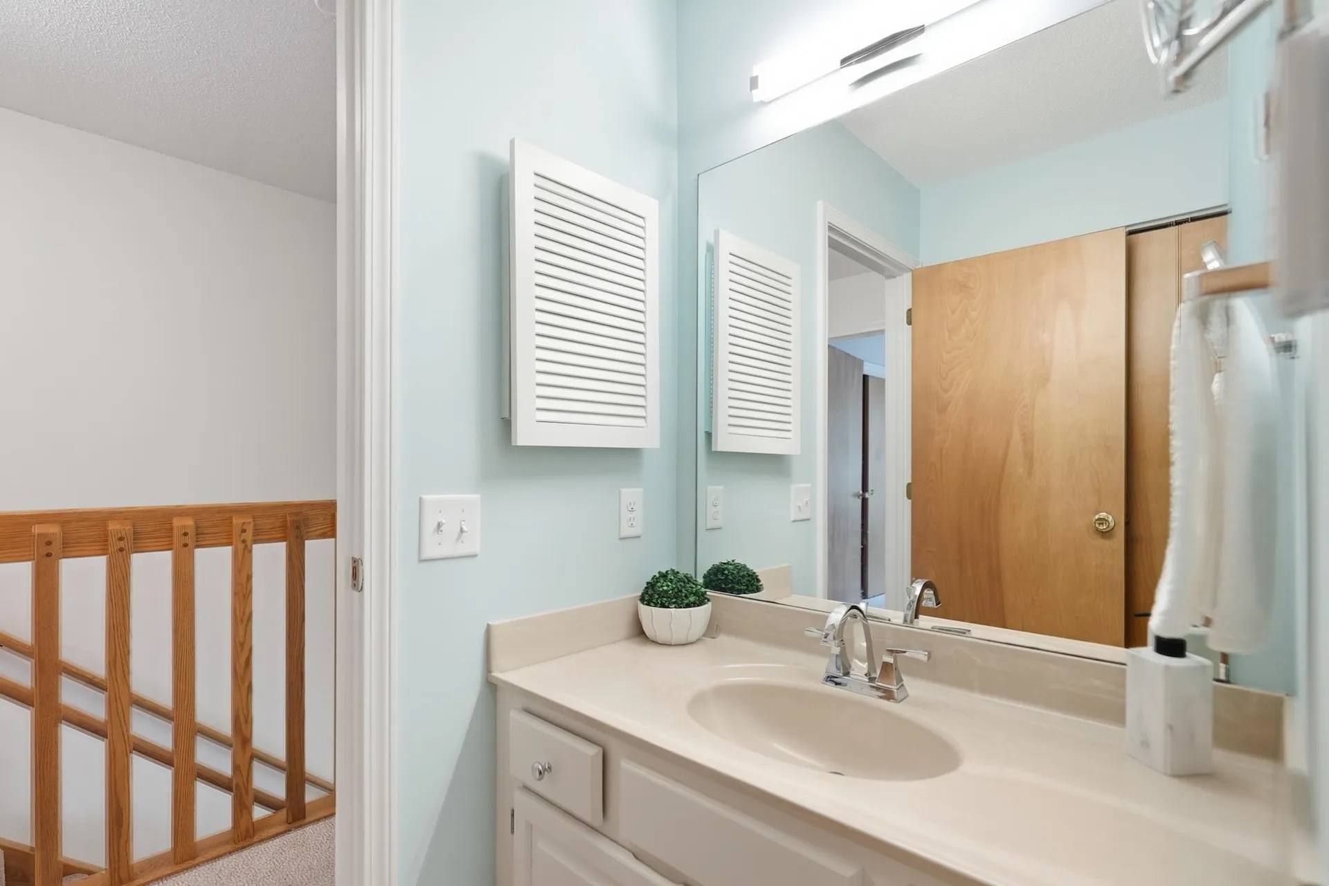 81 Hayes Avenue South Burlington VT 05403