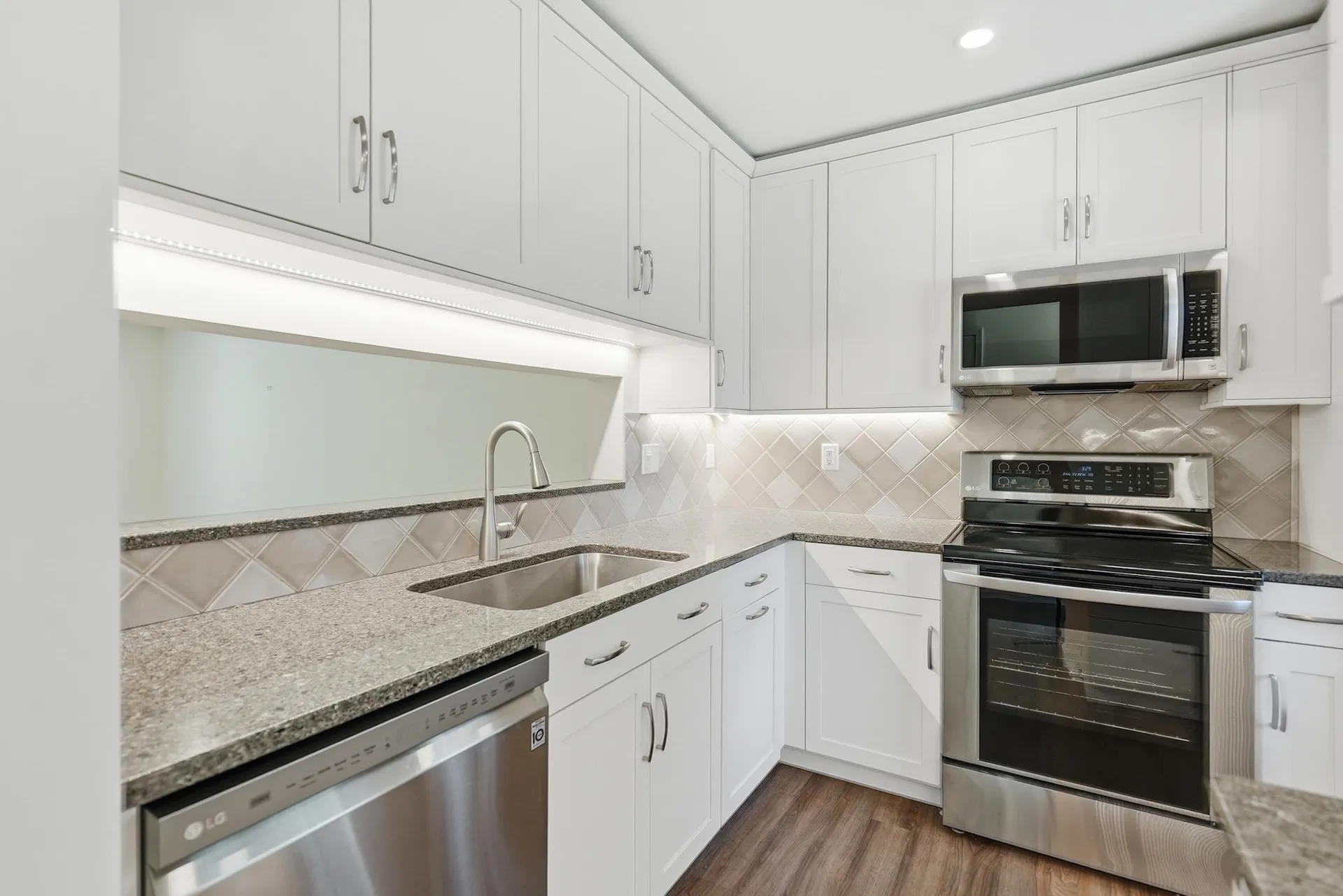 81 Hayes Avenue South Burlington VT 05403