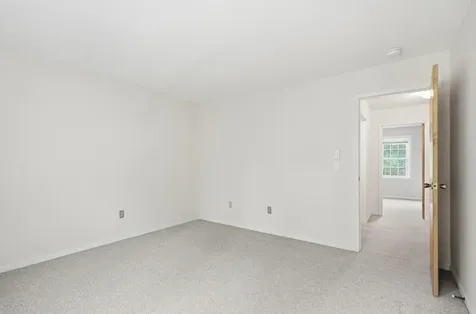 81 Hayes Avenue South Burlington VT 05403