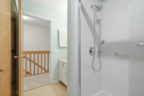 81 Hayes Avenue South Burlington VT 05403