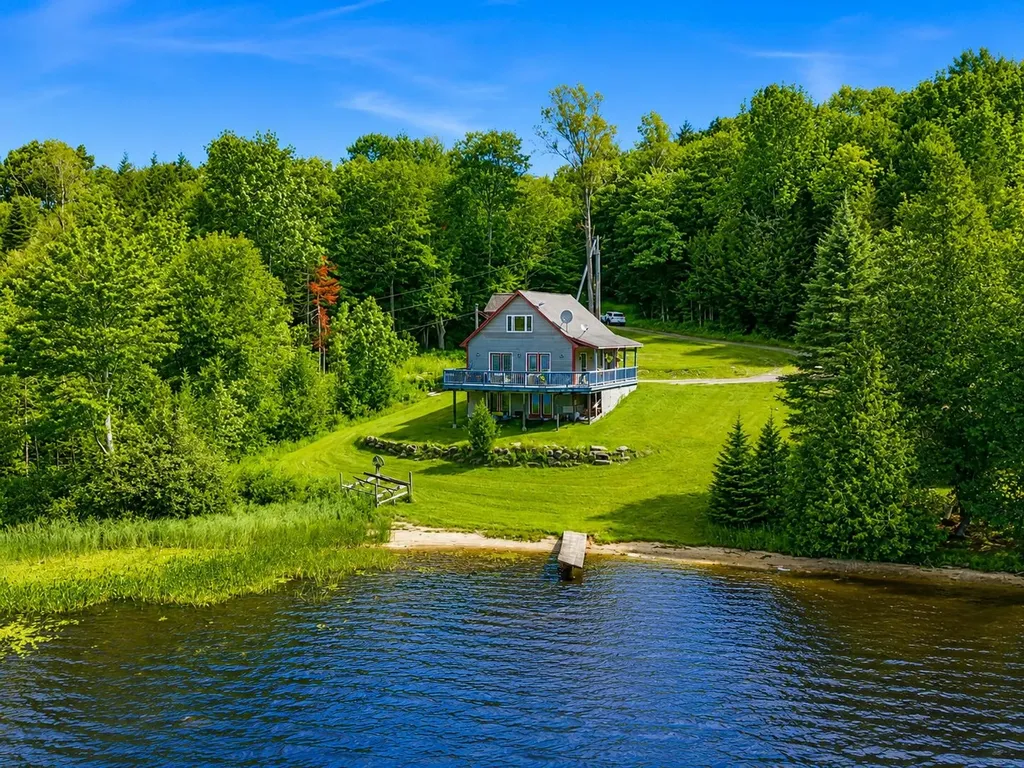 212 Boulder Drive Derby VT 05829