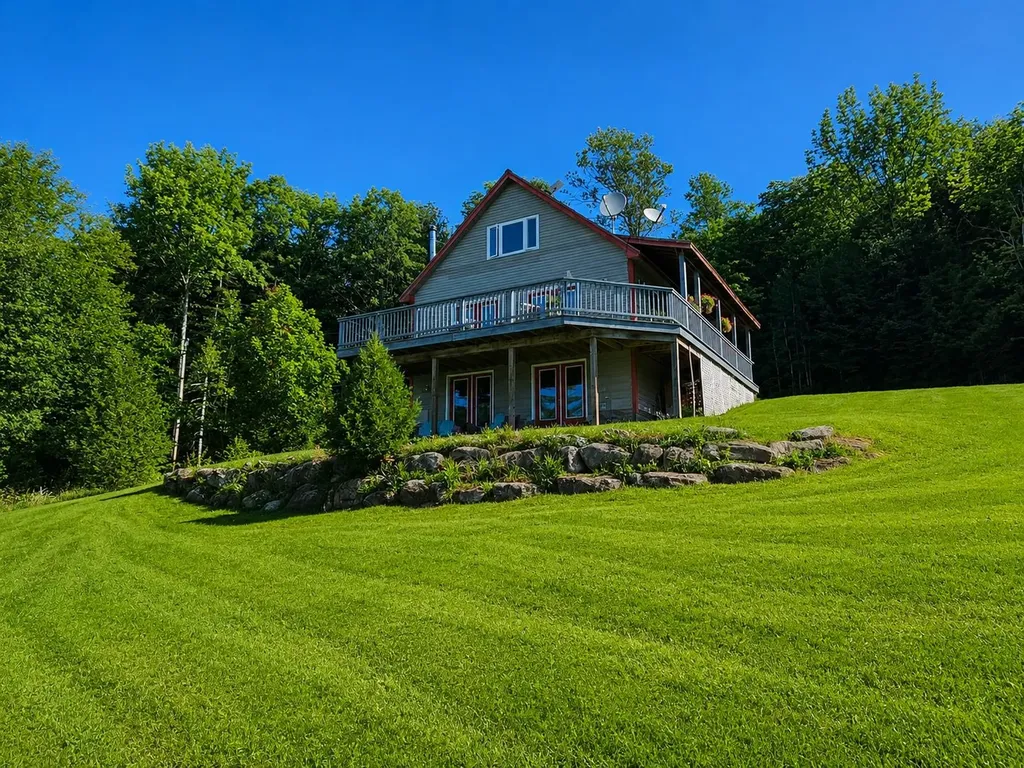 212 Boulder Drive Derby VT 05829