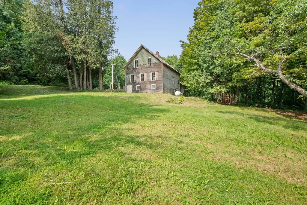 3267 Crossett Hill Road Duxbury VT 05676