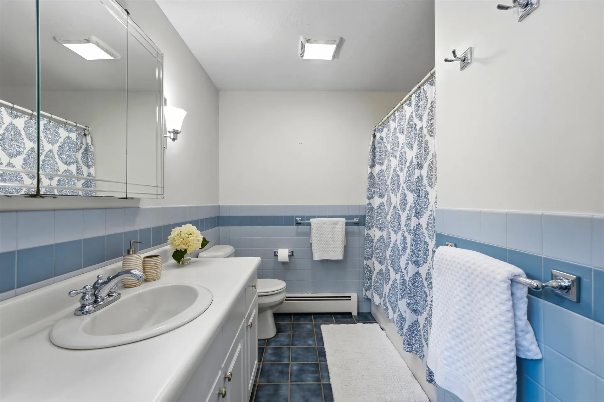 8 Wesley Lane Salem NH 03079