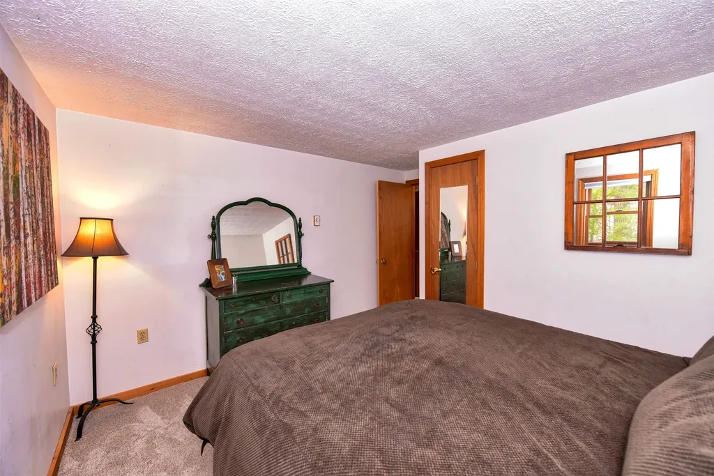 10 Jungfrau Road Madison NH 03849
