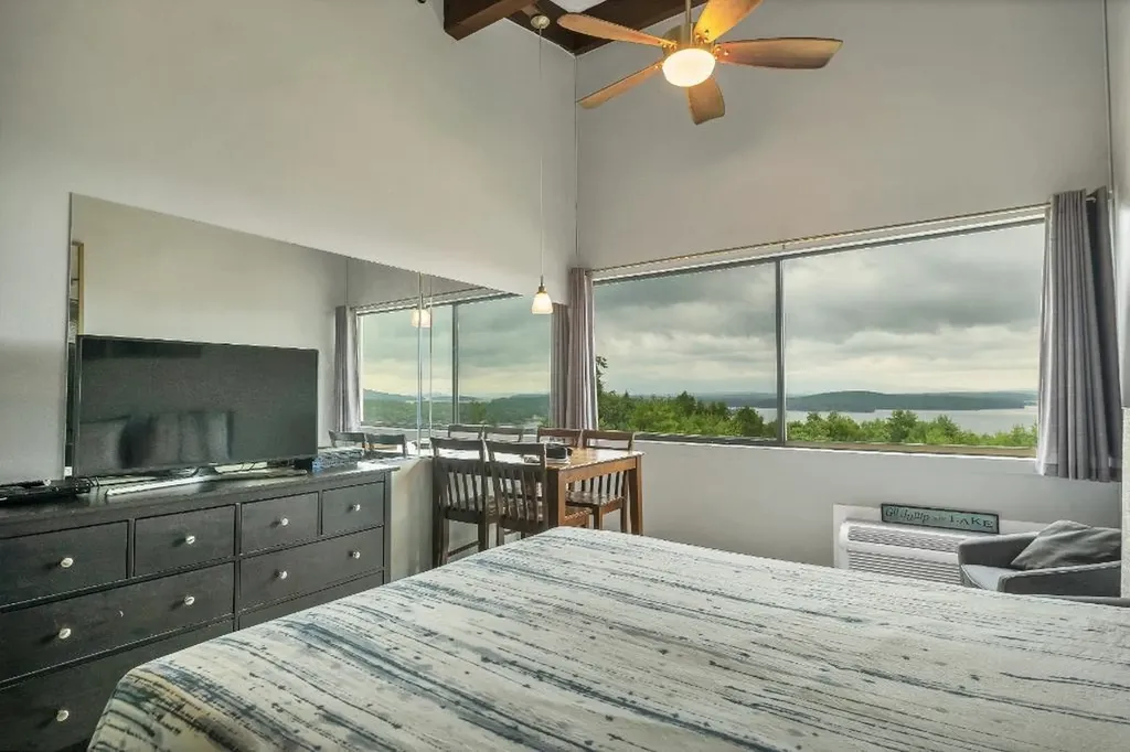 375 Endicott Street N Laconia NH 03246