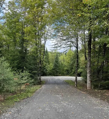 8 Ivan Drive Pittsburg NH 03592