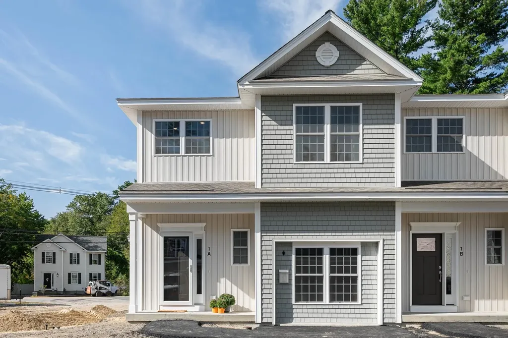1A Dearborn Circle Goffstown NH 03045