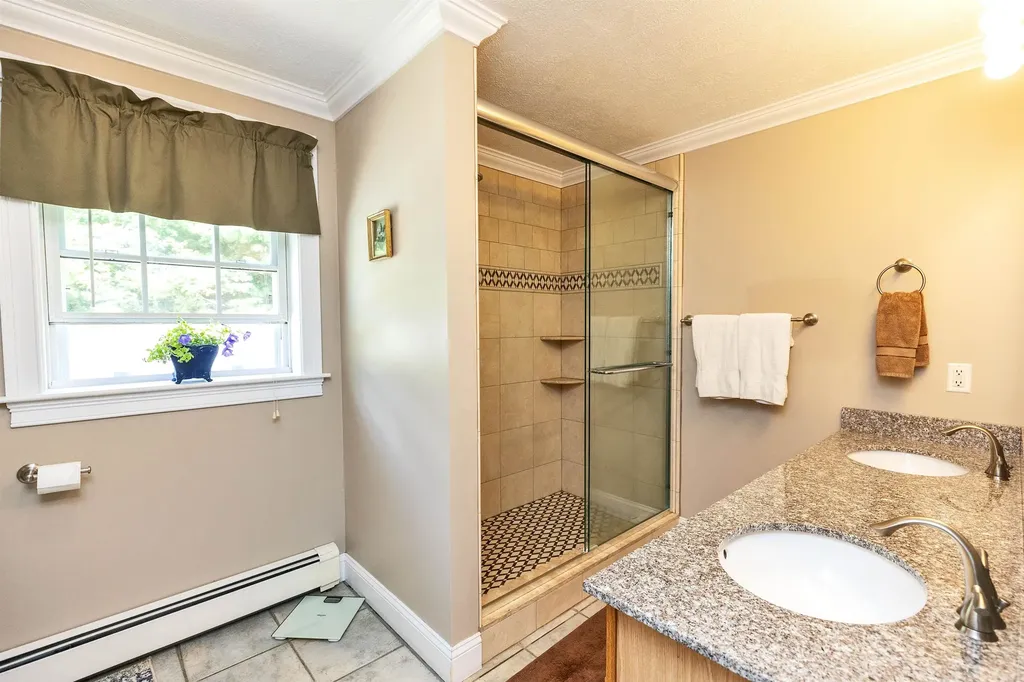 57 Hubbard Pond Road New Ipswich NH 03071