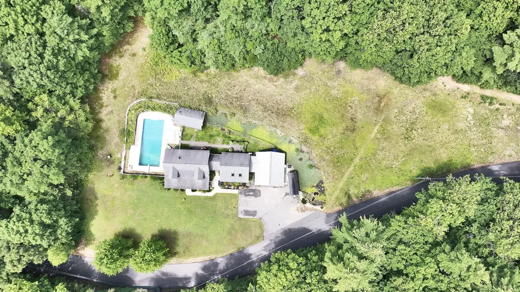 57 Hubbard Pond Road New Ipswich NH 03071