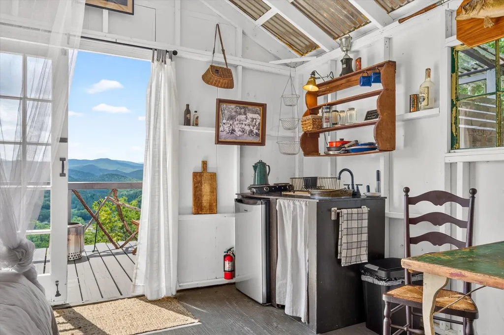 544 Vulture Mountain Road Stockbridge VT 05772