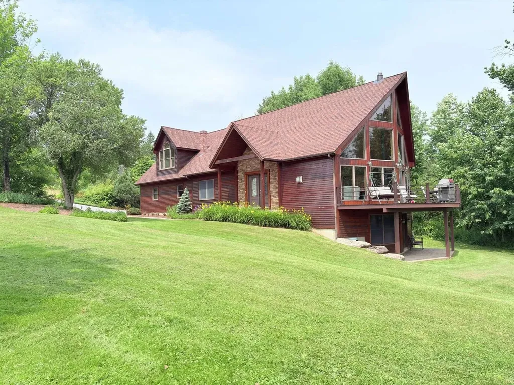 3420 Lake Road Newport City VT 05857