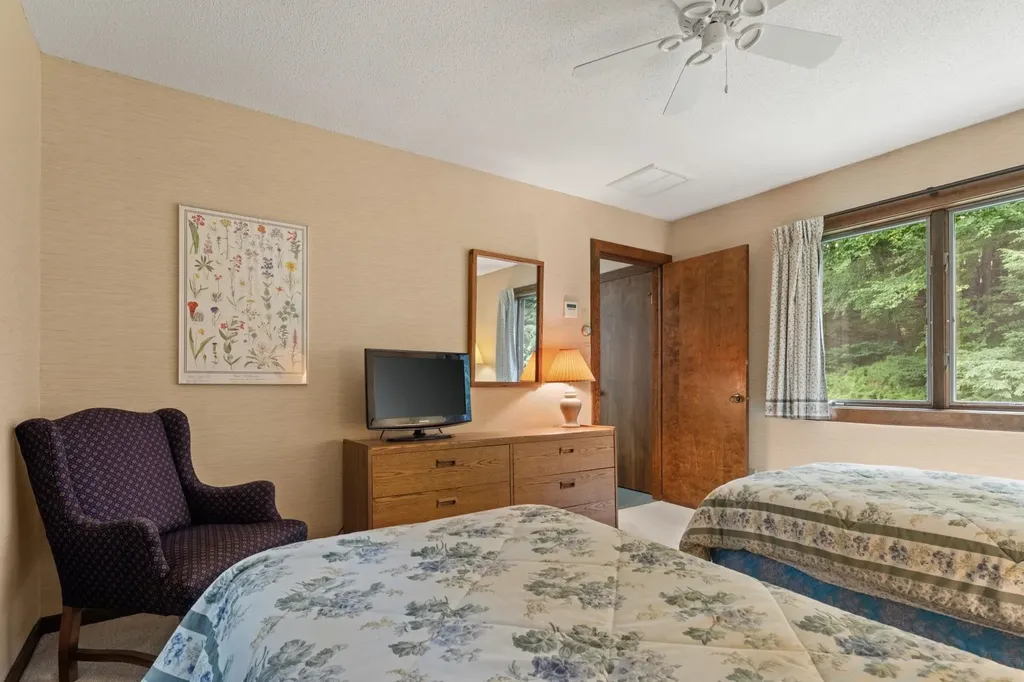 354 Stonybrook Road Stowe VT 05672