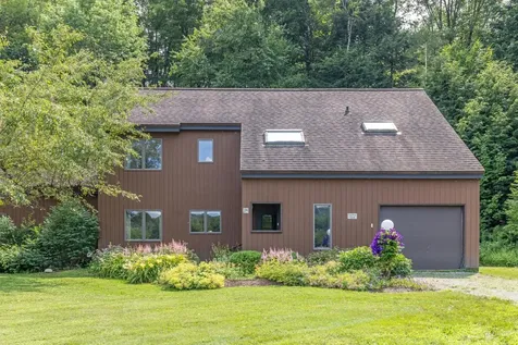 354 Stonybrook Road Stowe VT 05672