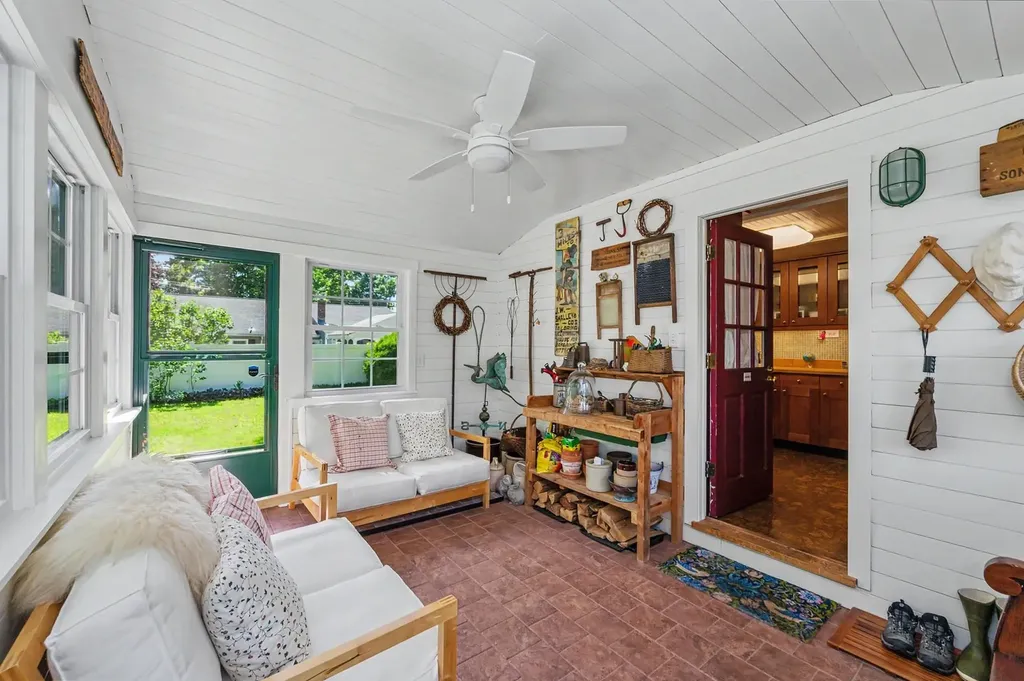 10 Dorrance Street Chelmsford MA 01824