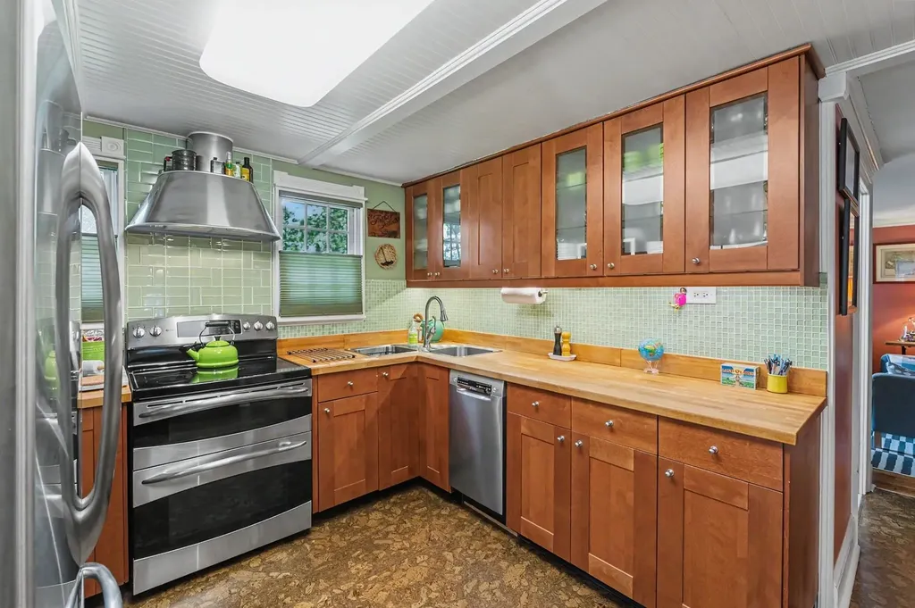 10 Dorrance Street Chelmsford MA 01824