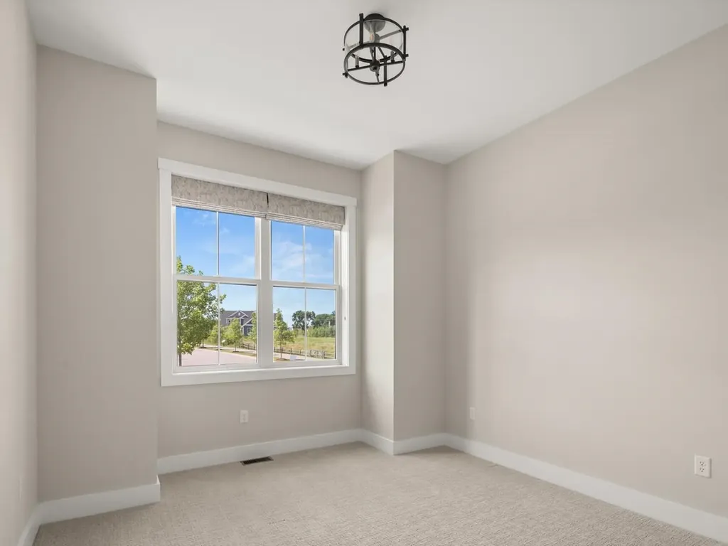 638 Vale Drive South Burlington VT 05403