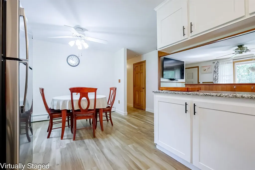 30 Horse Corner Road Chichester NH 03258