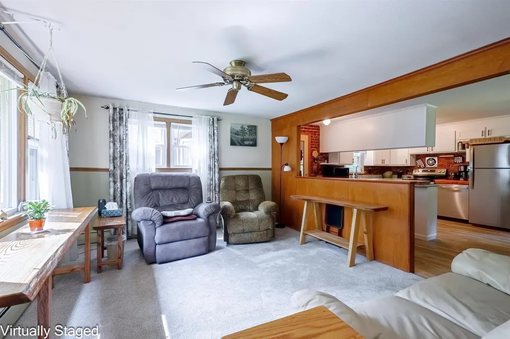 30 Horse Corner Road Chichester NH 03258