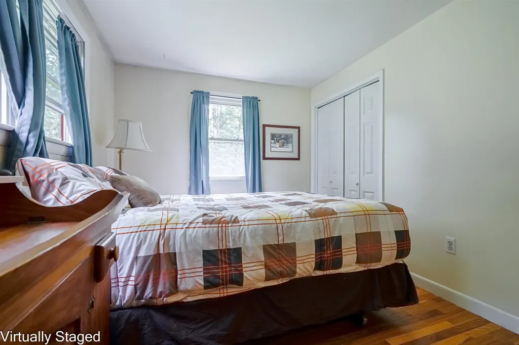 30 Horse Corner Road Chichester NH 03258