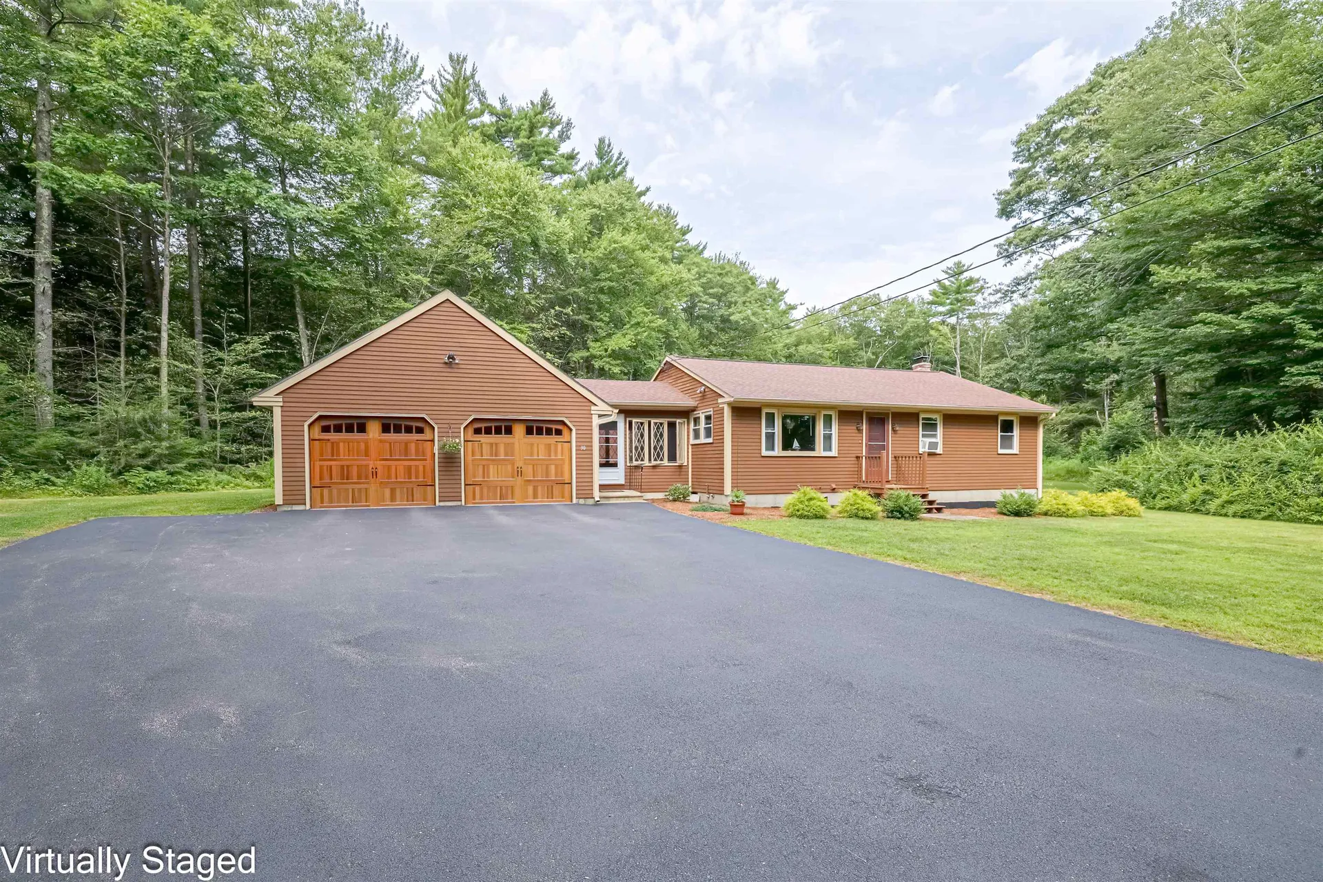 30 Horse Corner Road Chichester NH 03258