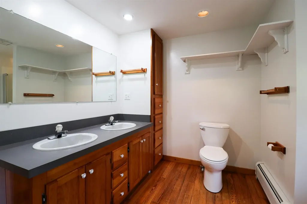 167 Chestnut Street Hartford VT 05088