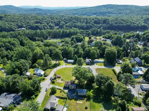 167 Chestnut Street Hartford VT 05088