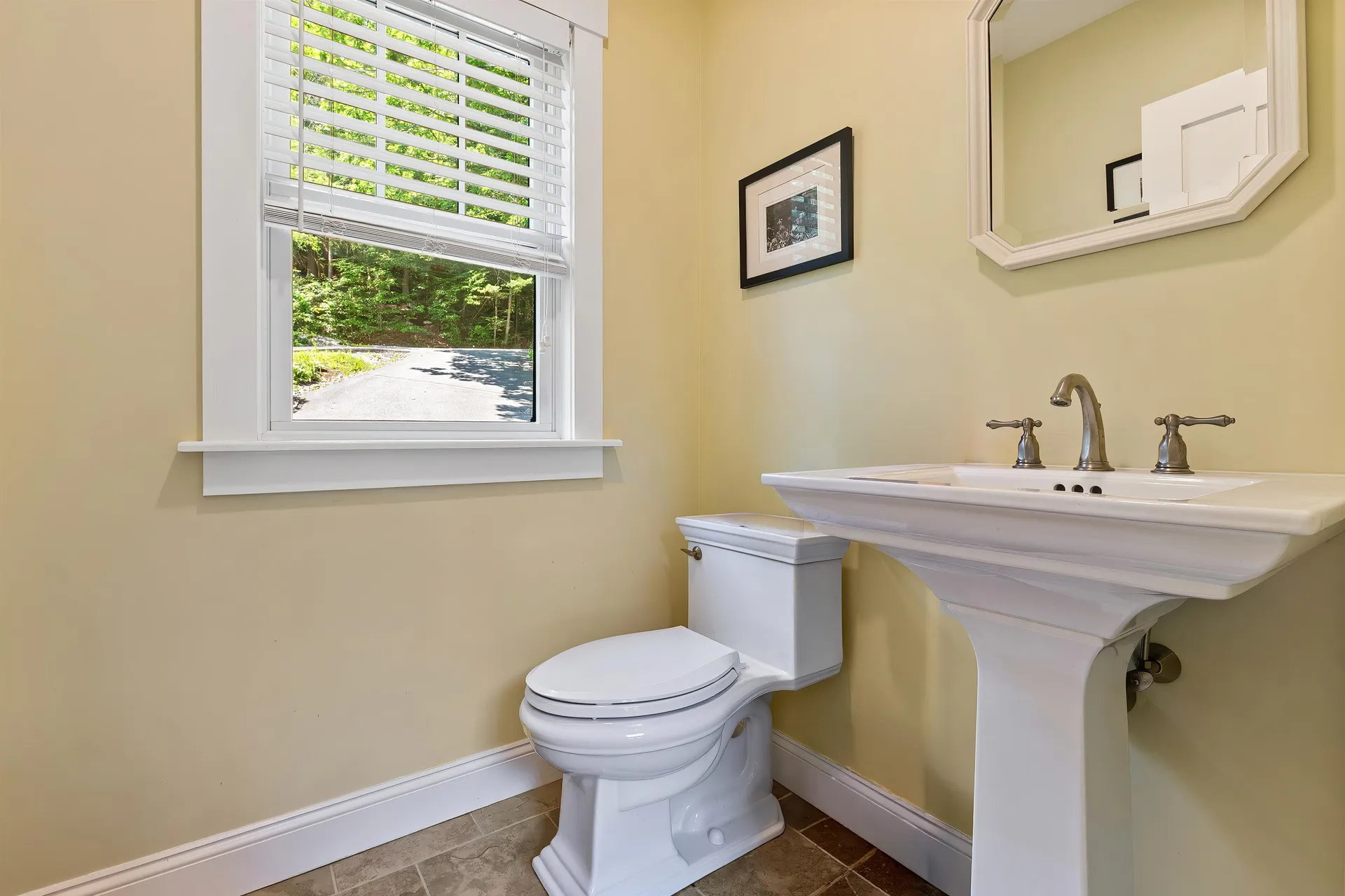 7 Bay Point Lane Sunapee NH 03782