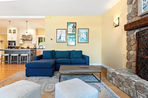 7 Bay Point Lane Sunapee NH 03782
