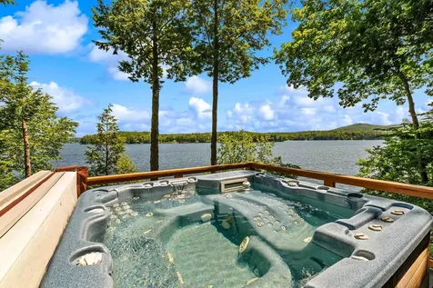 7 Bay Point Lane Sunapee NH 03782