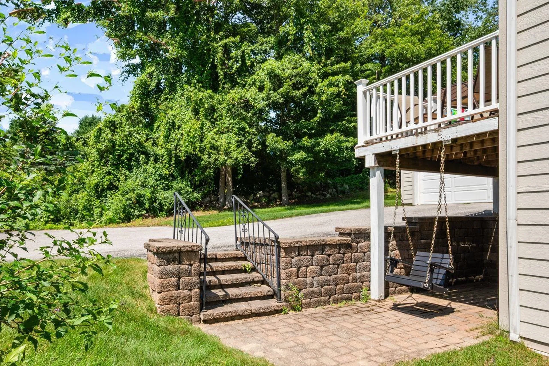 8 Lamontagne Lane Rutland City VT 05701-3782