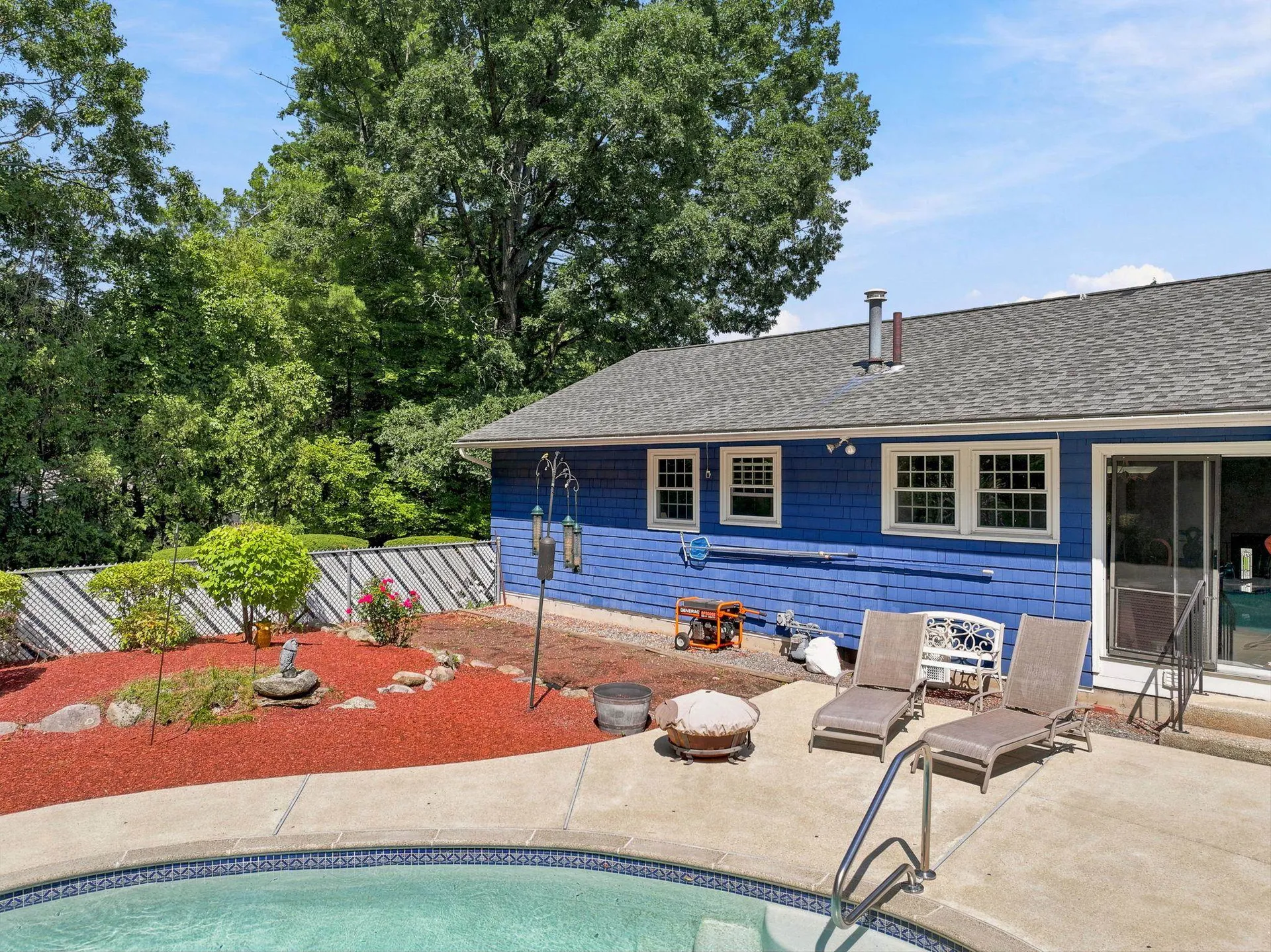 12 Deerhaven Drive Nashua NH 03064