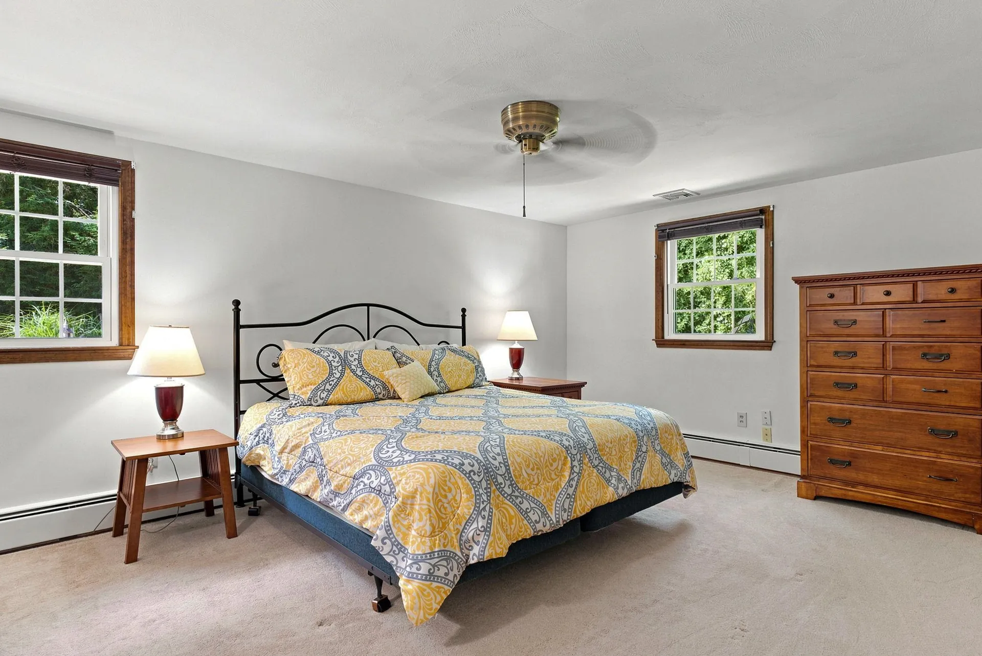 12 Deerhaven Drive Nashua NH 03064