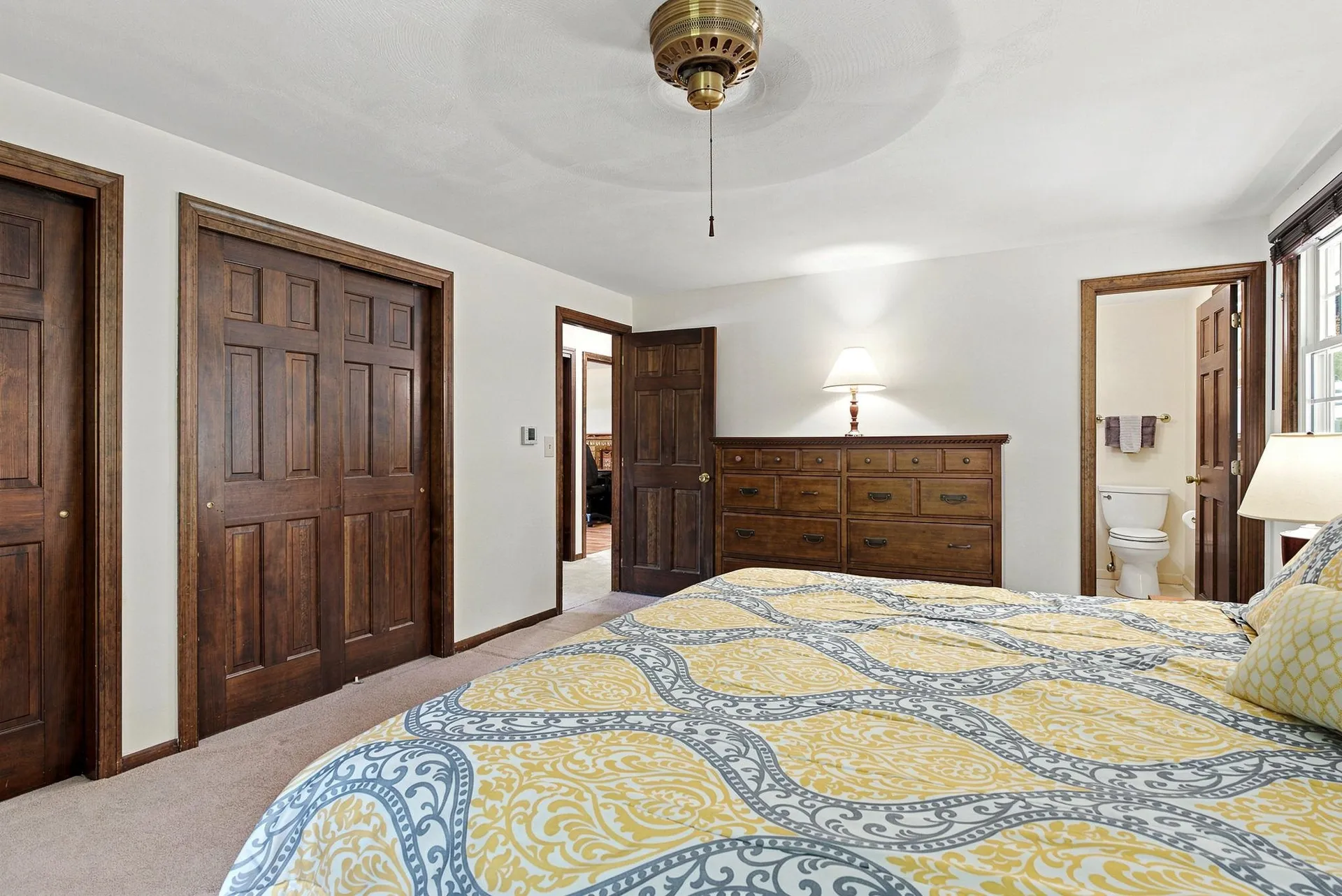 12 Deerhaven Drive Nashua NH 03064