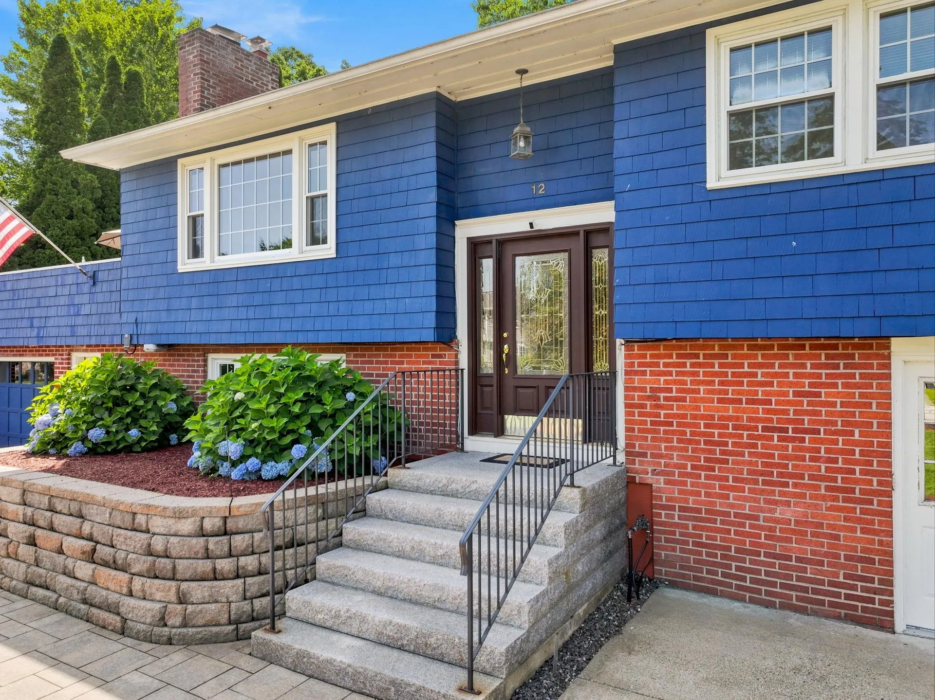 12 Deerhaven Drive Nashua NH 03064