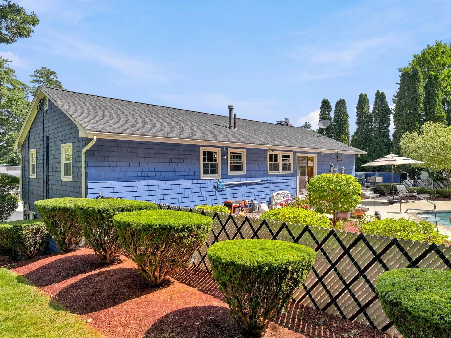 12 Deerhaven Drive Nashua NH 03064