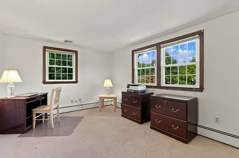 12 Deerhaven Drive Nashua NH 03064