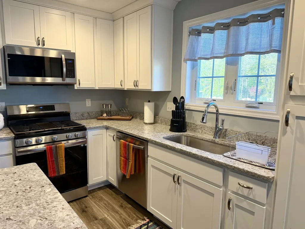 4 Bartons Ridge Road Greenville NH 03444