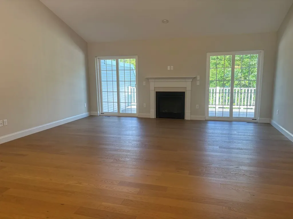 60B Sunset Ridge Road Epping NH 03042