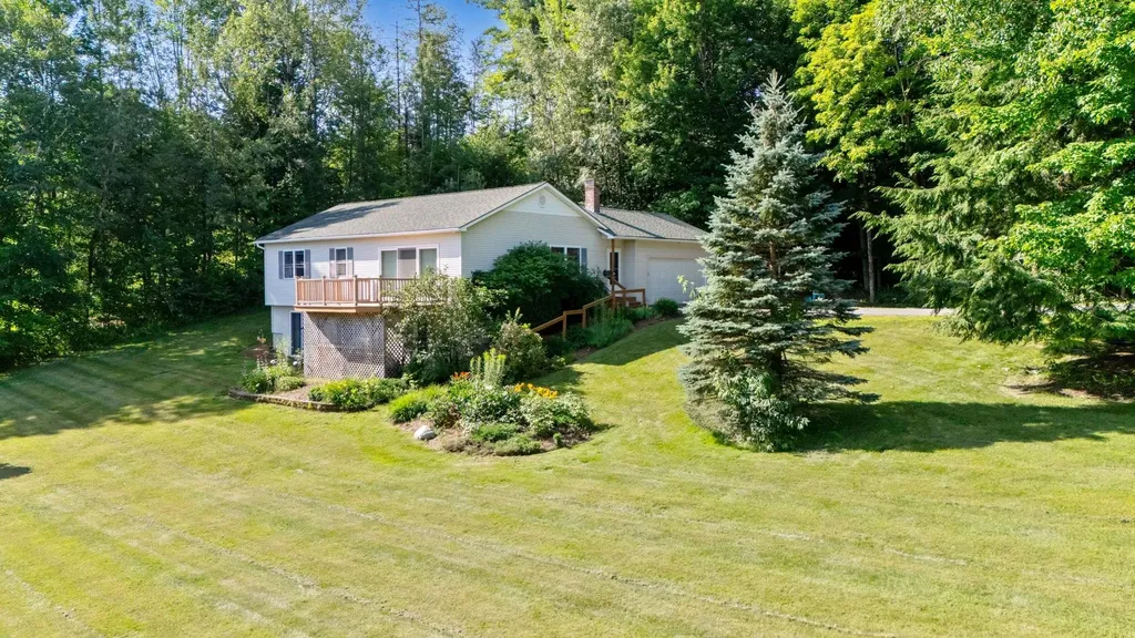 159 Brookes Street Newport City VT 05855