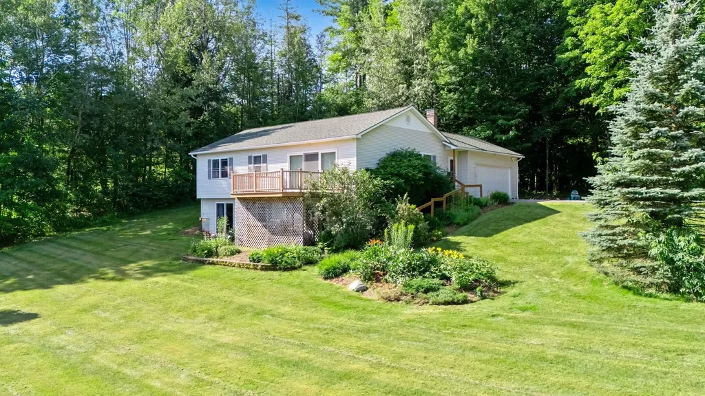 159 Brookes Street Newport City VT 05855