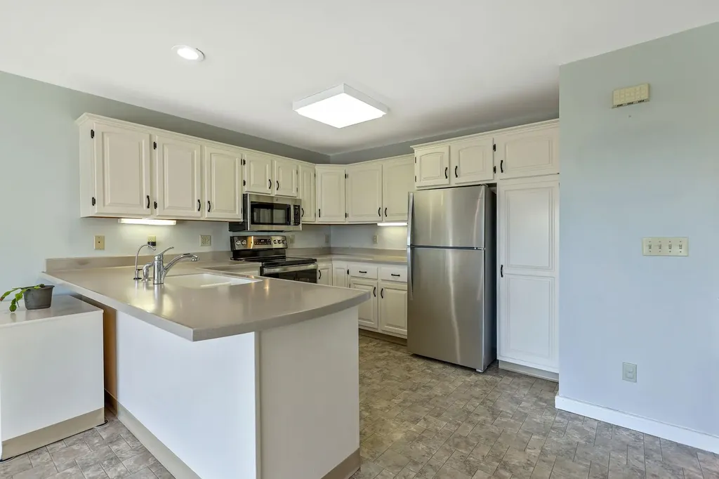 159 Brookes Street Newport City VT 05855