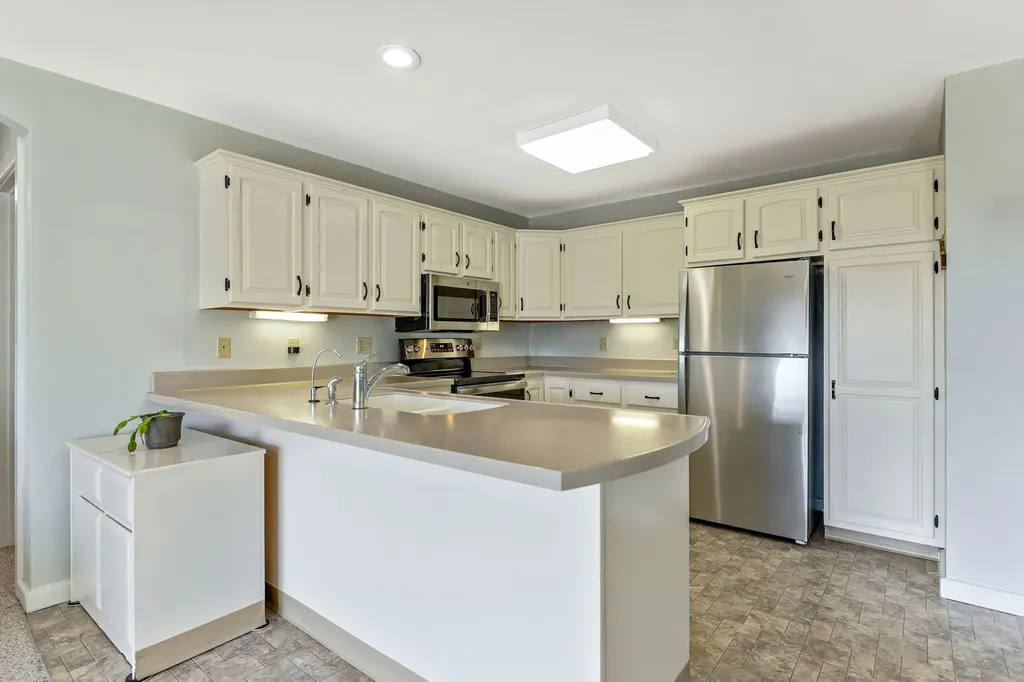 159 Brookes Street Newport City VT 05855