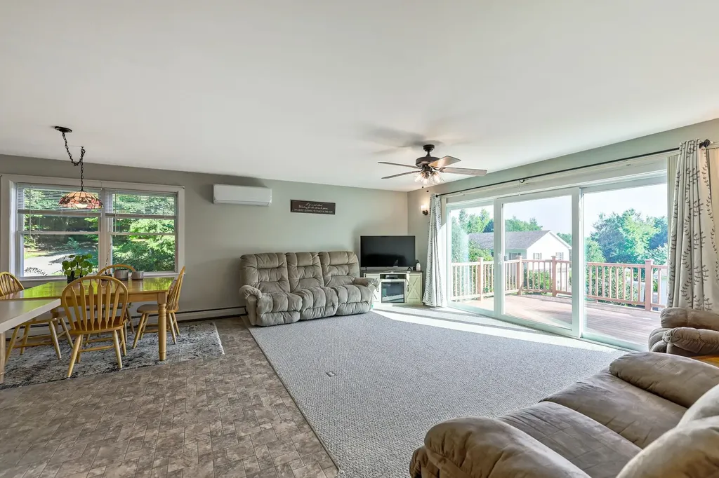 159 Brookes Street Newport City VT 05855