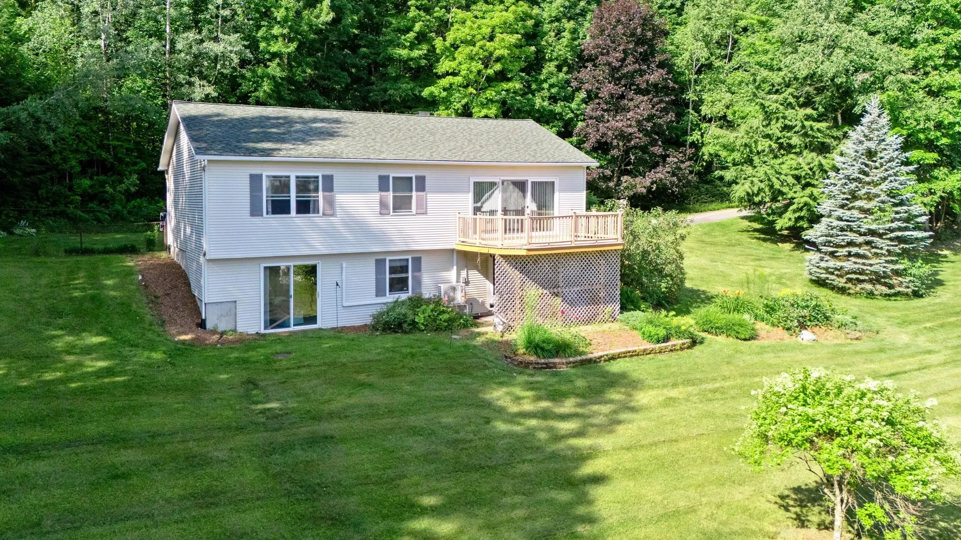 159 Brookes Street Newport City VT 05855