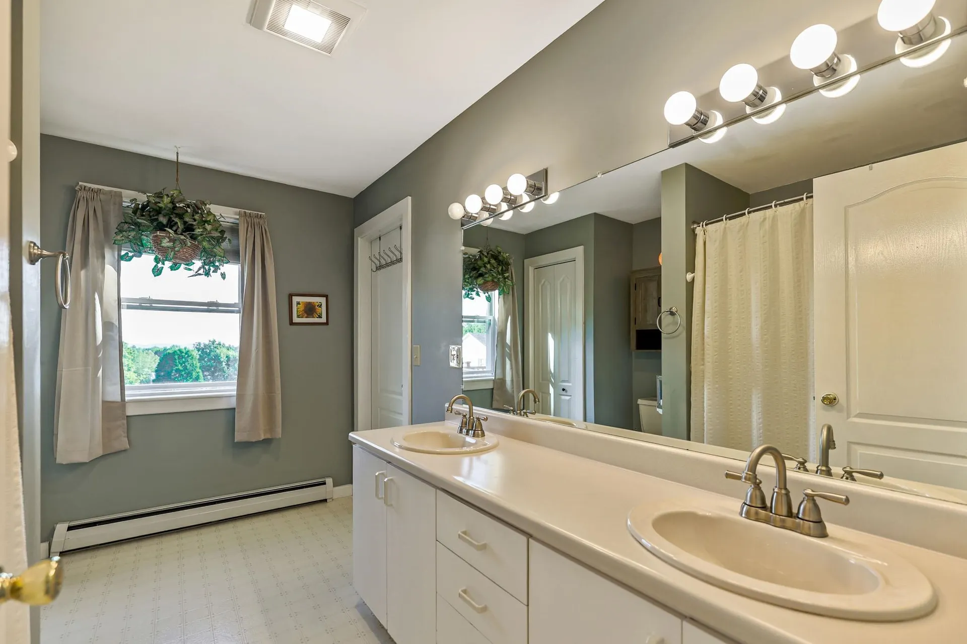 159 Brookes Street Newport City VT 05855